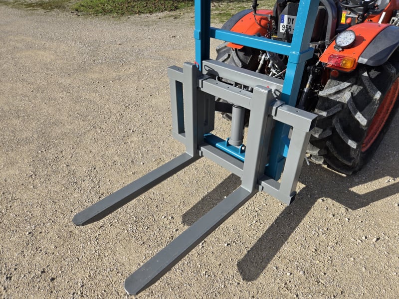 lève palette attelage tracteur