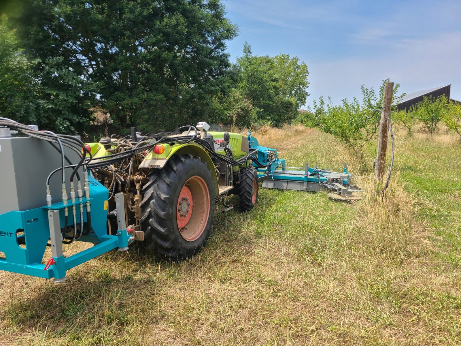 Faucheuse intégrale inter-ceps